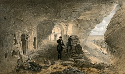 Église excavée dans les cavernes à Inkermann, vue vers l