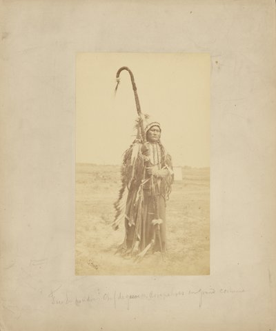 Powder Face, chef de guerre des Arapahoes, [en tenue de guerre]. - William Stinson Soule