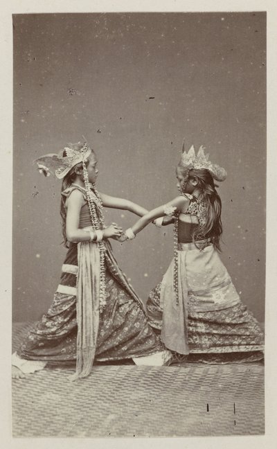 Deux danseuses javanaises - Woodbury and Page