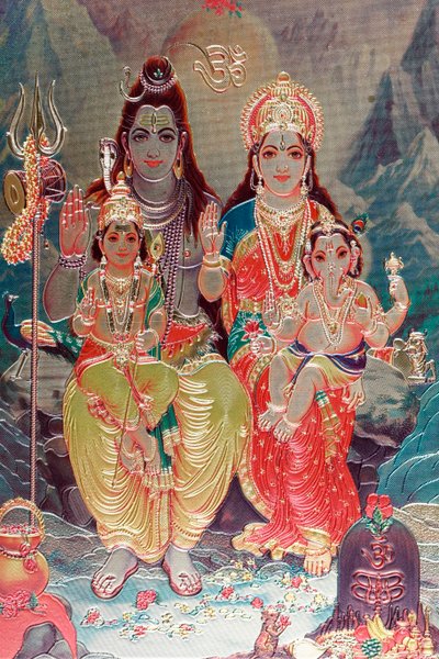 Dieu Shiva et déesse Parvati avec leur fils Ganesha - . .