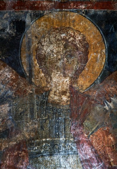 Figure de saint, fresque dans l