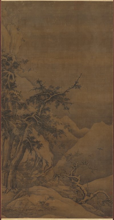 Oiseaux dans un bosquet dans un paysage montagneux d