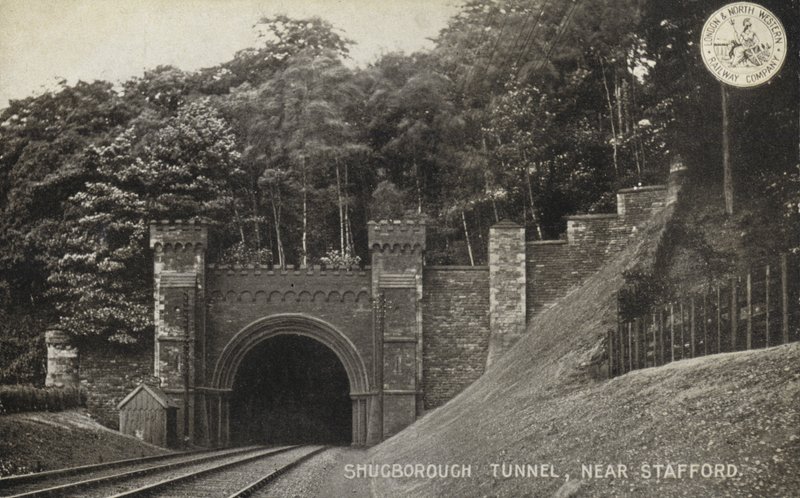 Tunnel de Shugborough, près de Stafford - (after) English photographer