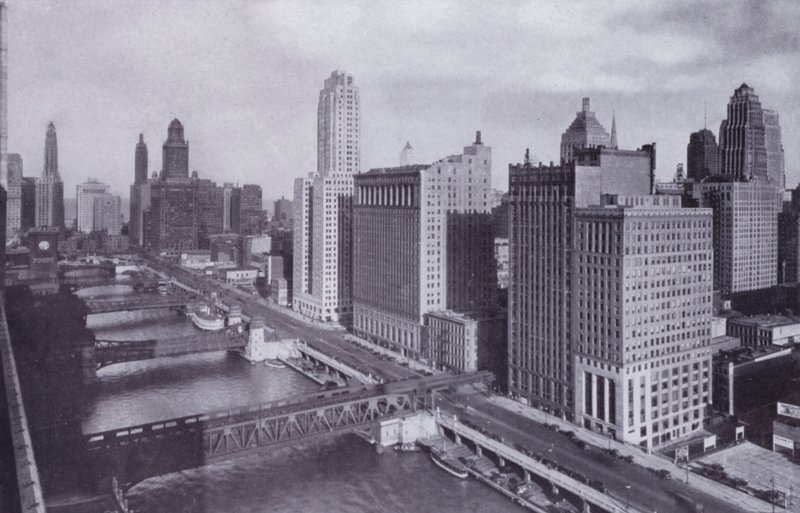 Chicago : Wacker Drive et Ponts de la Rivière Chicago - American Photographer (after)