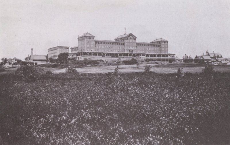 Old Orchard House, Maine : Front de mer - American Photographer (after)
