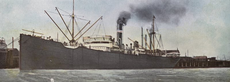 Oregon : Vapeur dans le port de Portland - American Photographer (after)