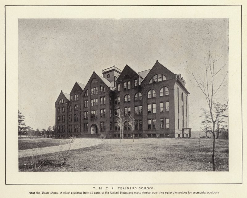 Springfield, Massachusetts : École de formation YMCA - American Photographer (after)