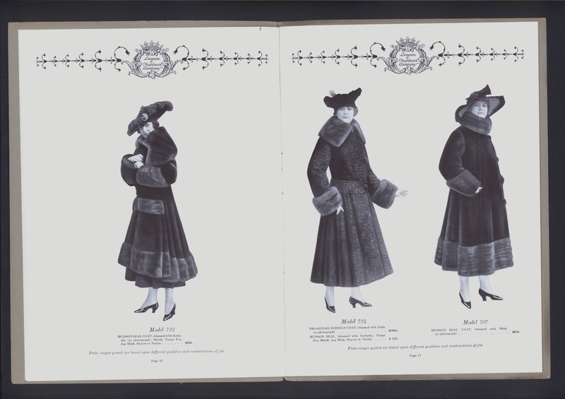 Double page du Théâtre de la mode en fourrure - American Photographer (after)