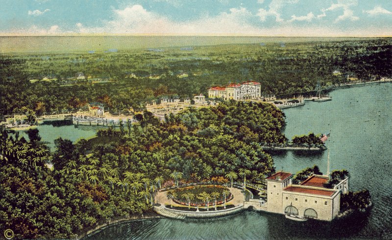 Miami, Floride, vers 1925 : Le magnifique domaine de Deering (photo couleur) - American Photographer