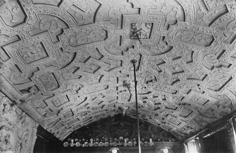 Plafond du Salon - Charles Latham