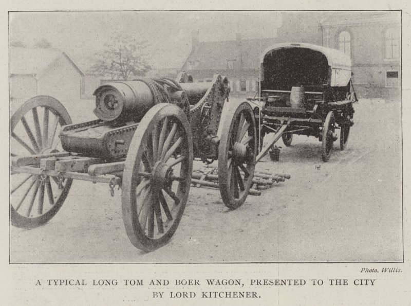 Un Long Tom typique et un wagon boer, présentés à la ville par Lord Kitchener - English Photographer