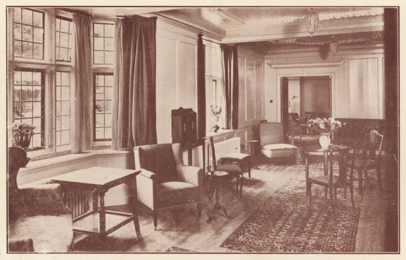Une salle commune à Crosby Hall, Cheyne Walk - English Photographer