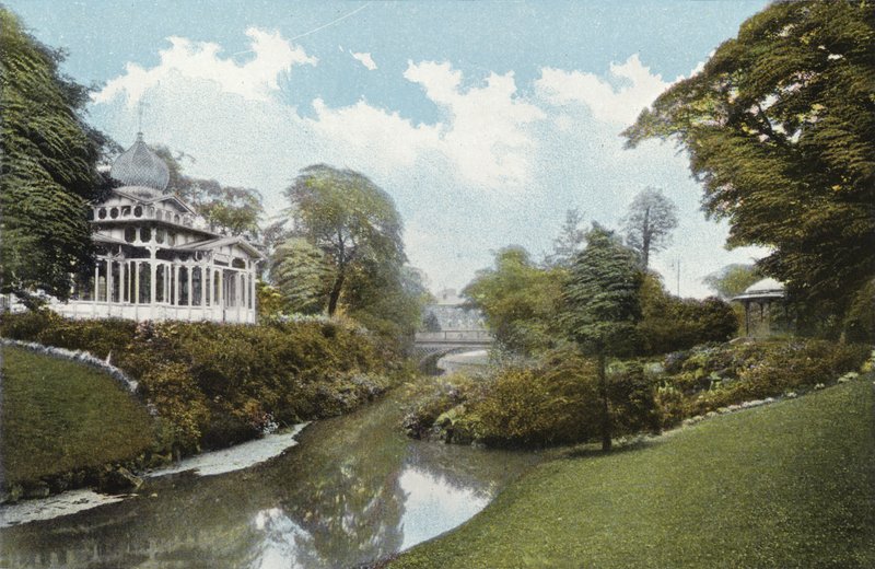 Buxton, Les Jardins - English Photographer