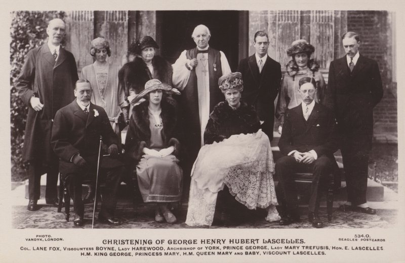 Baptême de George Henry Hubert Lascelles - English Photographer