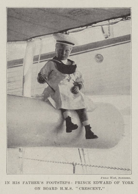 Sur les traces de son père, le prince Edward de York à bord du HMS Crescent - English Photographer