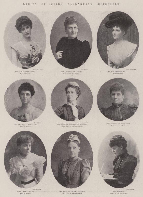 Dames de la Maison de la Reine Alexandra - English Photographer