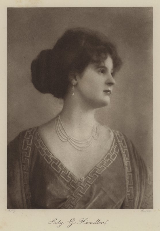 Lady G Hamilton (photo n/b) - English Photographer