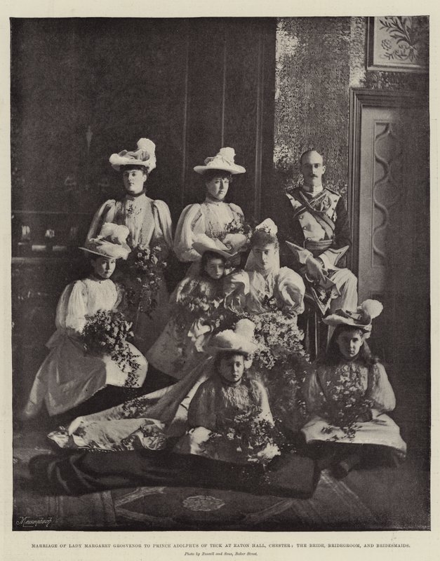 Mariage de Lady Margaret Grosvenor avec le prince Adolphus de Teck à Eaton Hall, Chester, la mariée, le marié et les demoiselles d