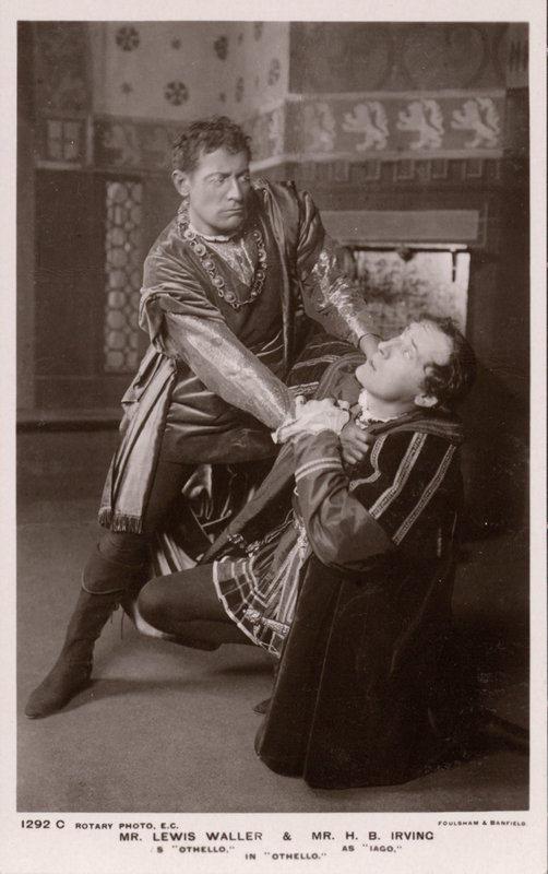 Othello étranglant Iago, Lewis Waller et H B Irving - English Photographer