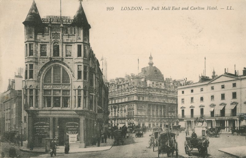 Pall Mall Est et Carlton Hotel - English Photographer