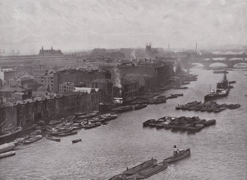 Rive sud de la Tamise, depuis le Tower Bridge - English Photographer