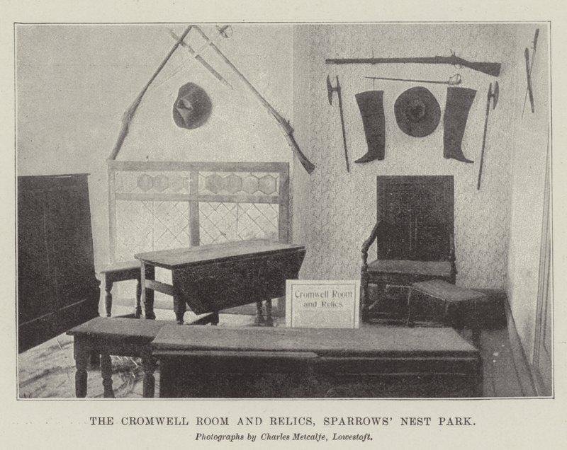 La salle Cromwell et les reliques, Sparrows Nest Park - English Photographer