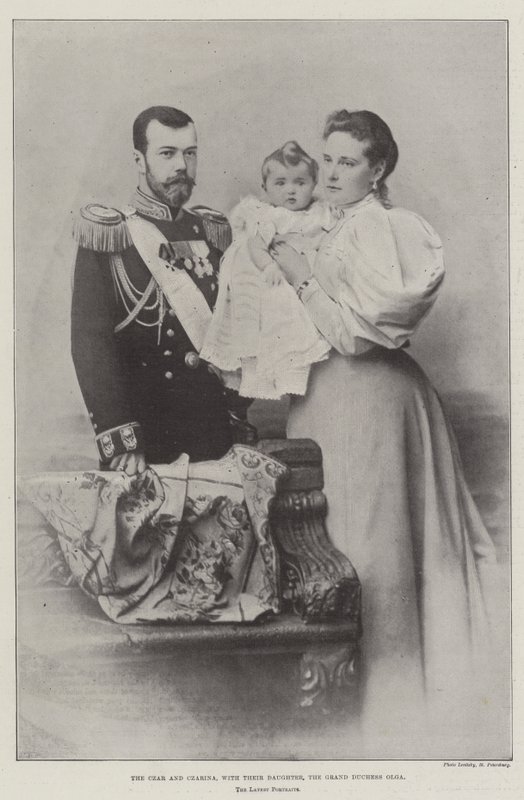 Le Tsar et la Tsarine, avec leur fille, la Grande-Duchesse Olga - English Photographer