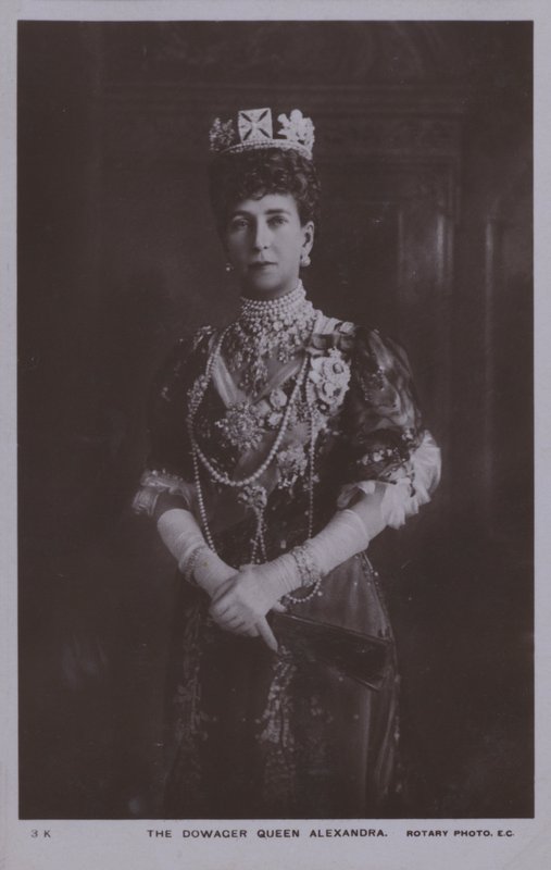 La reine douairière Alexandra - English Photographer