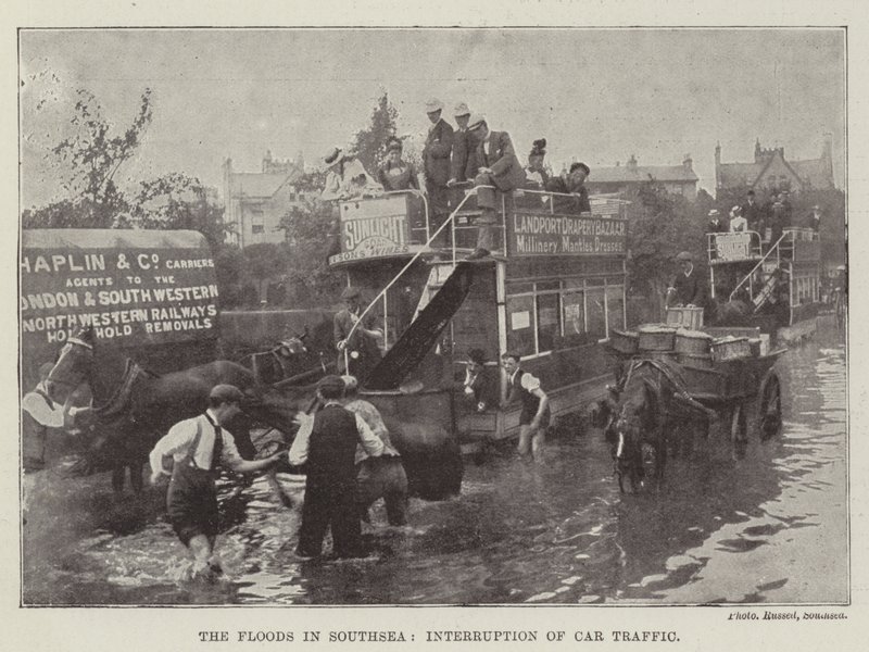 Les inondations à Southsea, interruption du trafic des voitures - English Photographer