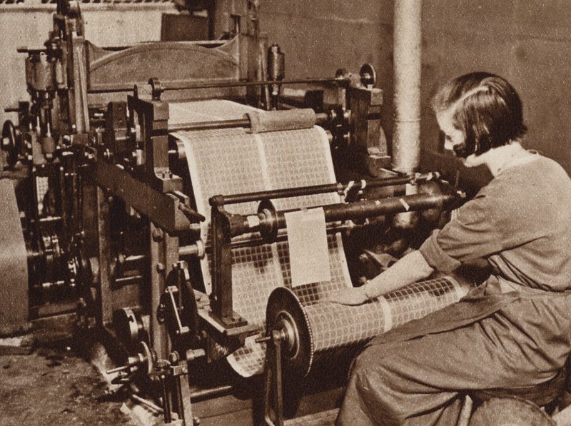 La Poste: Impression de timbres - English Photographer