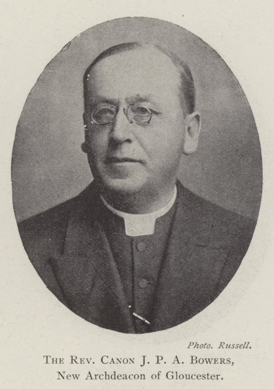 Le Révérend Chanoine J P A Bowers, nouveau archidiacre de Gloucester - English Photographer