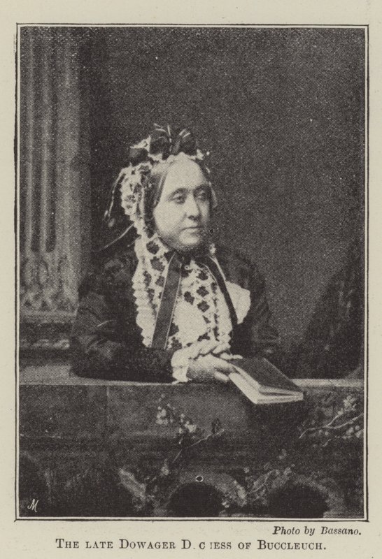 Feu la duchesse douairière de Buccleuch - English Photographer