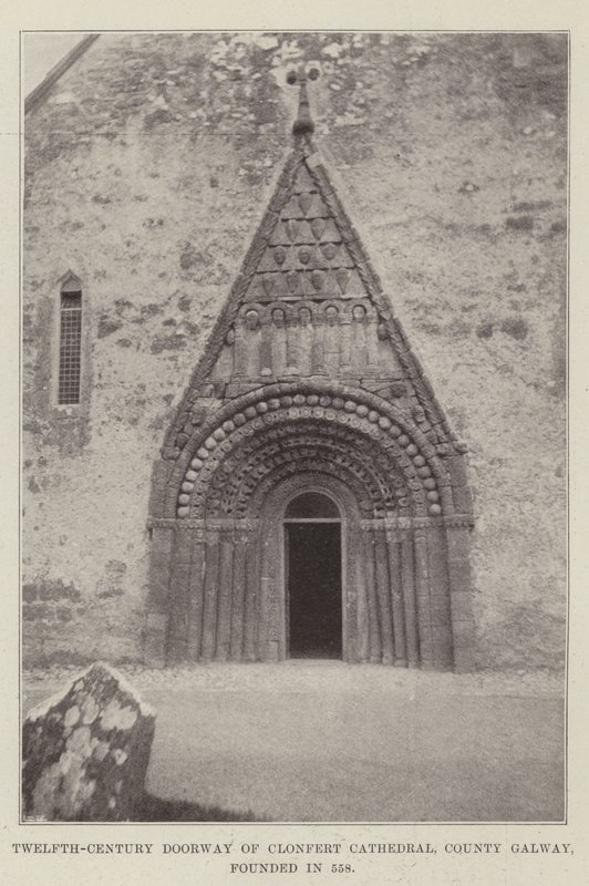 Porte du XIIe siècle de la cathédrale de Clonfert, comté de Galway, fondée en 558 - English Photographer