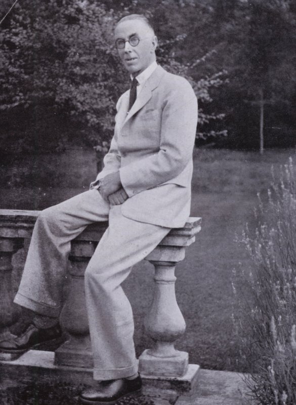 Warwick Deeping - English Photographer