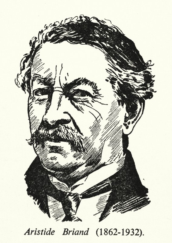 Aristide Briand - English School