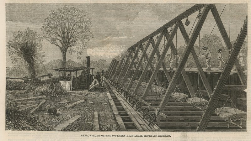 Monte-charge sur le grand égout de niveau sud à Peckham - English School