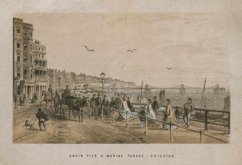 Vue générale de la jetée à chaînes et de la Marine Parade à Brighton - English School