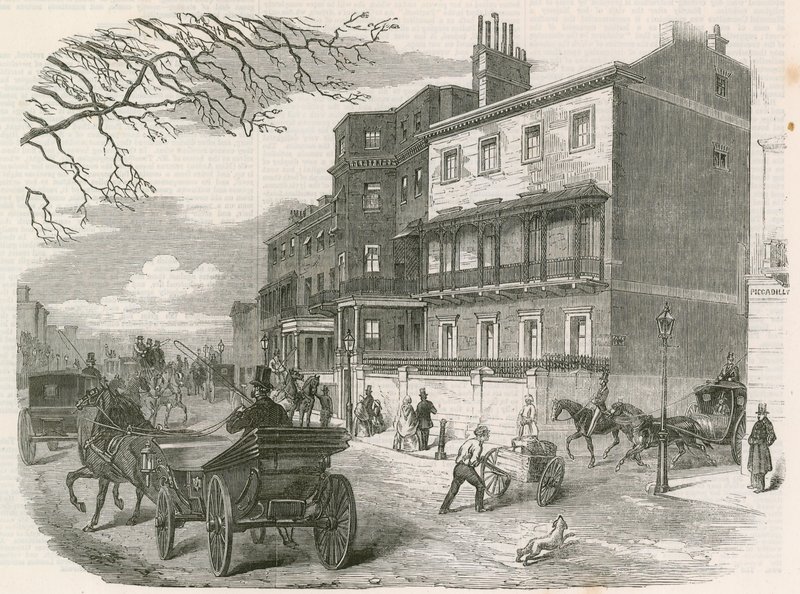 Gloucester House, Piccadilly, Londres, la résidence de la défunte duchesse de Gloucester - English School