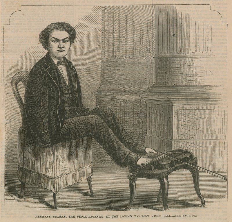 Hermann Untman, le Paganini du pédalier, au London Pavilion Music Hall - English School