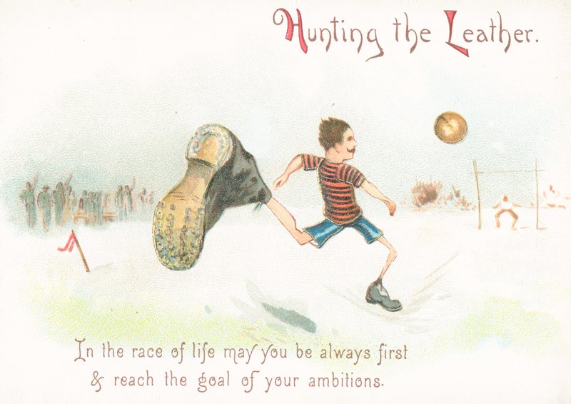 Homme avec moustache sur le point de marquer un but au football - English School