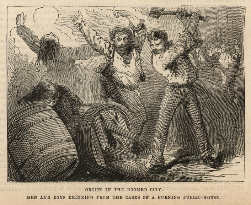 Hommes et garçons buvant des fûts d