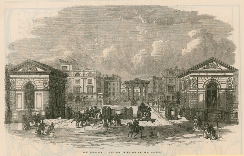 Nouvelle entrée de la gare de Euston Square - English School