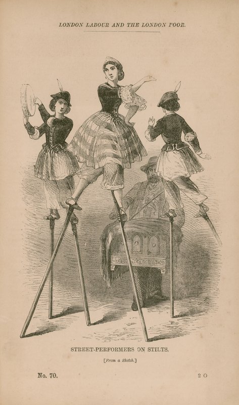 Artistes de rue sur échasses - English School