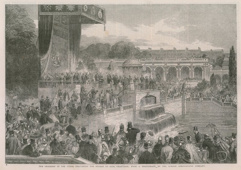 Le président des jurys remettant les prix au comte Granville - English School