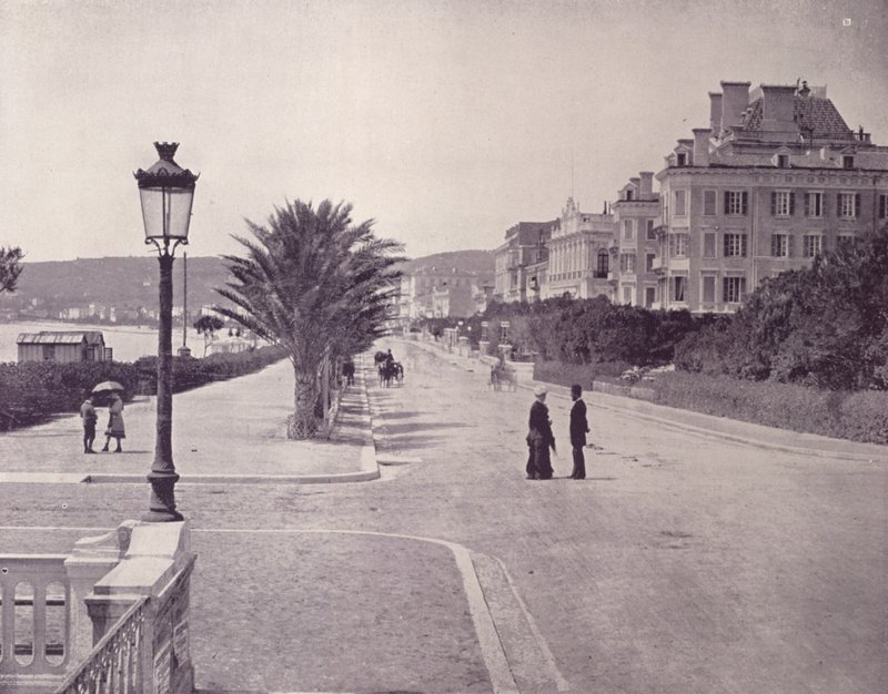 Section centrale de la grande promenade - French Photographer