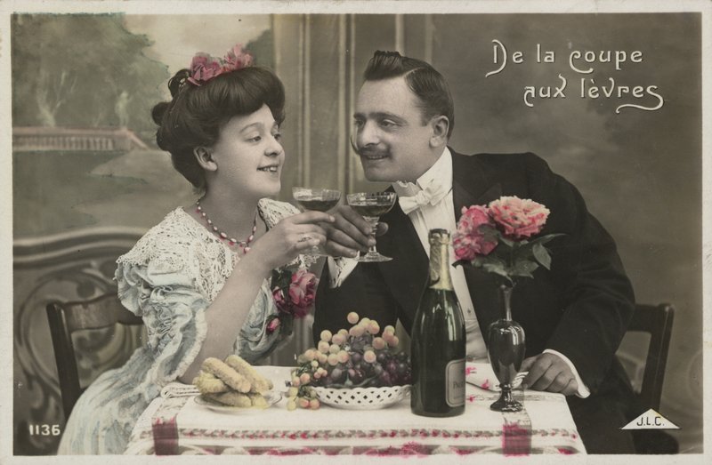 Couple buvant du champagne - French Photographer