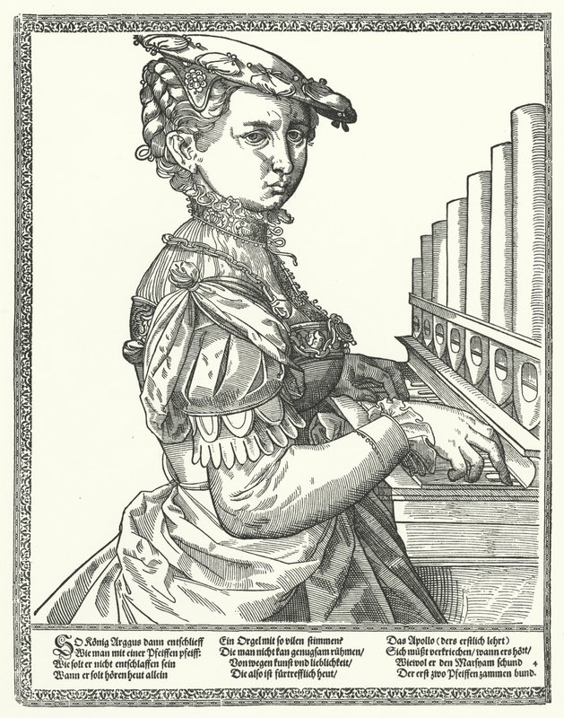 Femme jouant de l