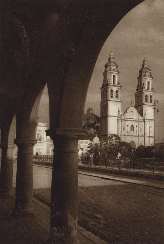 Mexique : Cathédrale de Campeche (photo n/b) - Hugo Brehme
