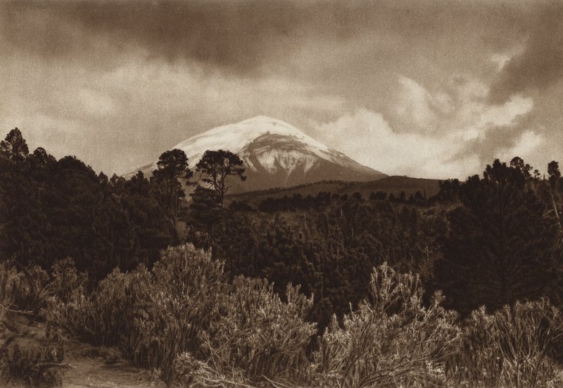 Mexique : Popocatepetl (photo n/b) - Hugo Brehme