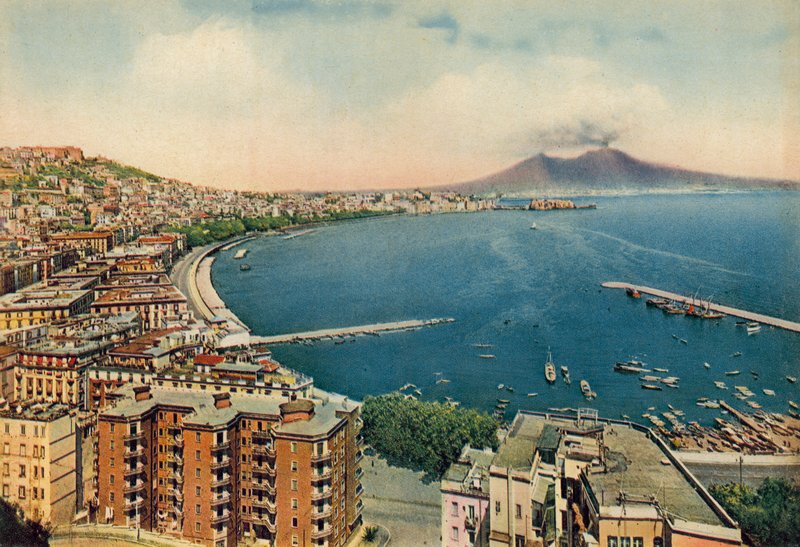Napoli / Naples : Panorama et Vésuve (photo couleur) - Italian Photographer